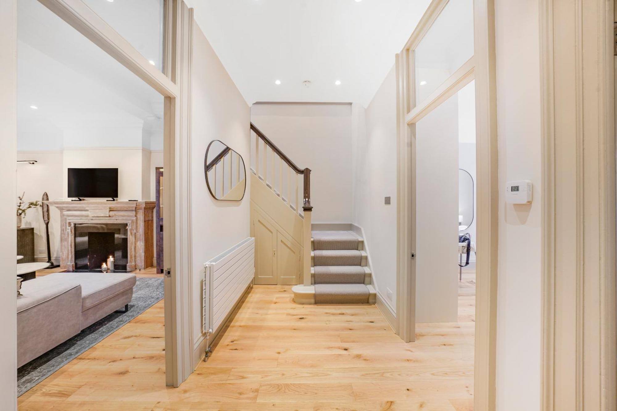 Spacious And Modern 4 Beds Home In Kensington Londra Dış mekan fotoğraf