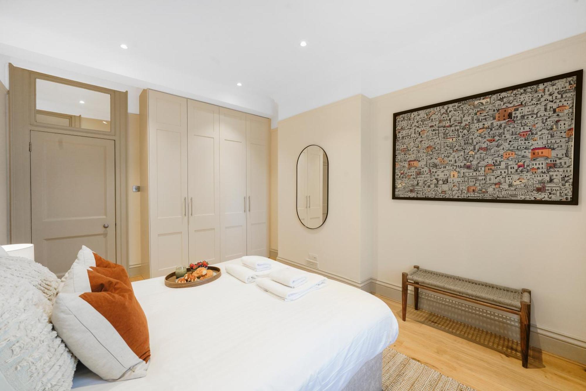 Spacious And Modern 4 Beds Home In Kensington Londra Dış mekan fotoğraf