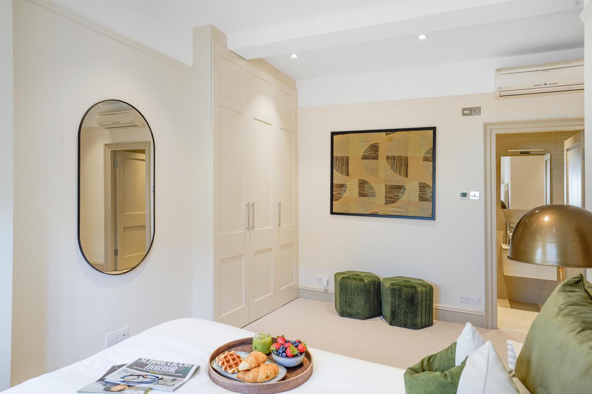 Spacious And Modern 4 Beds Home In Kensington Londra Dış mekan fotoğraf
